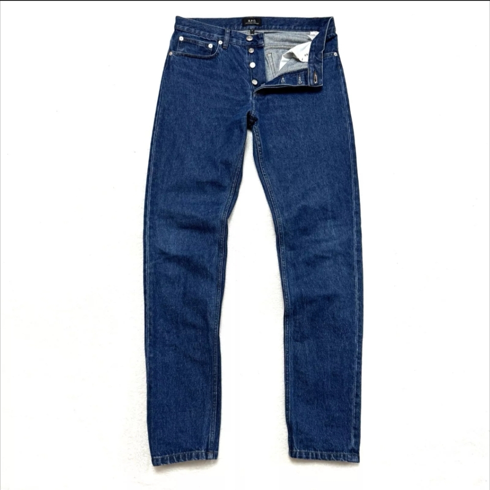 APC 31 x 33 Mens Jeans Petit New Standard Slim Fit. Fits like size 30.